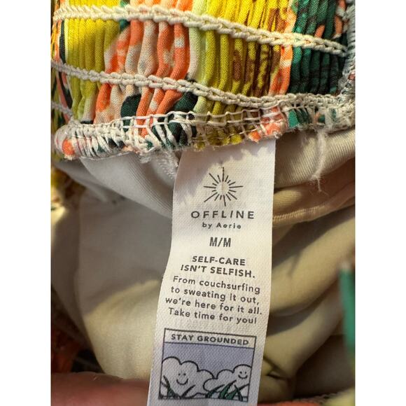 Aerie Real Me Tropical Print Smocked Running Shorts Medium - Picture 6 of 7